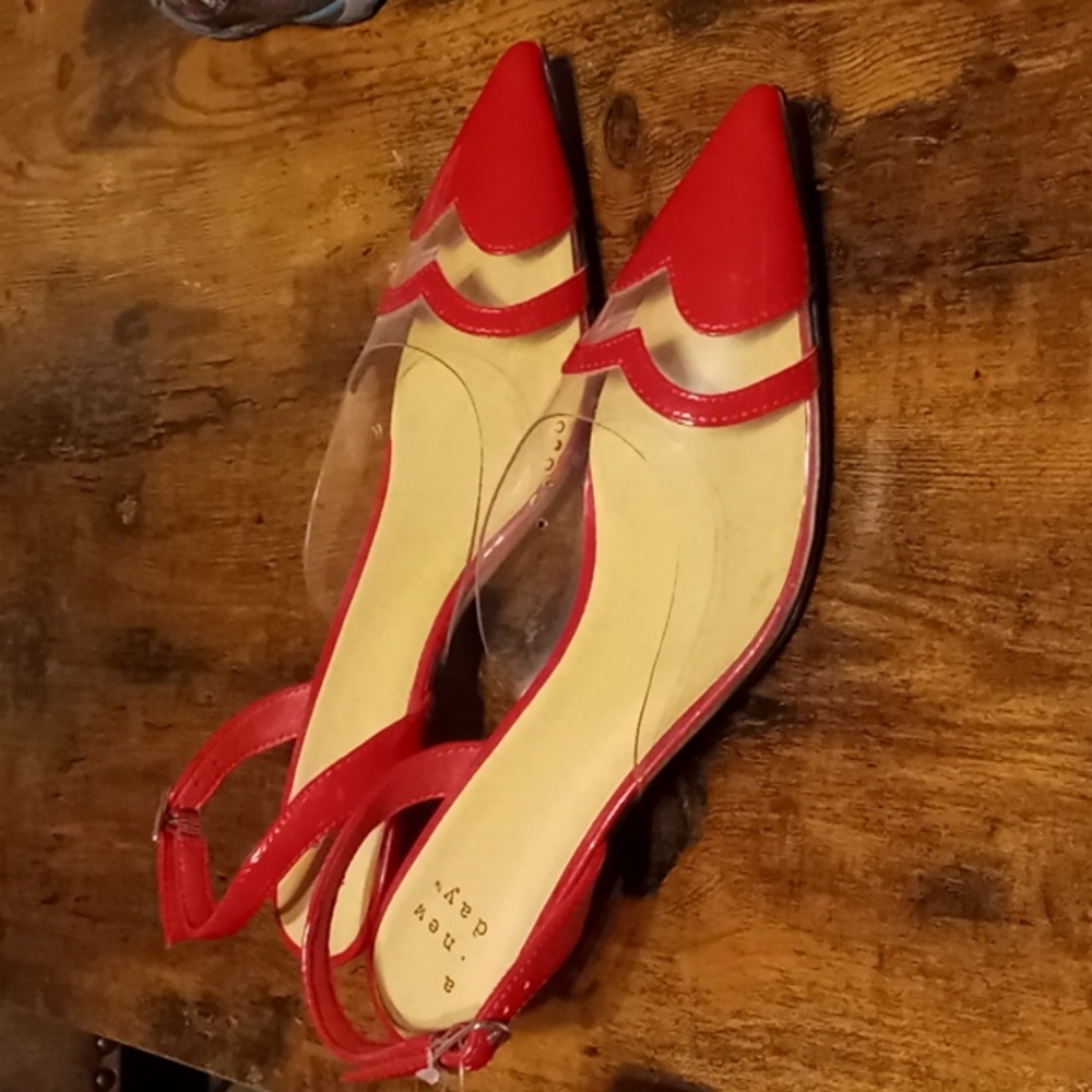 NWT sexy Red A New Day Multiple Sized Stunning Kitten 2" Heels - Picture 9 of 13